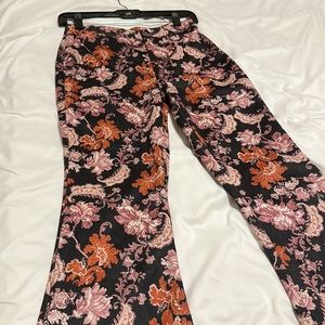 Women’s high waisted bootcut flare patterned Y2K bottoms size small